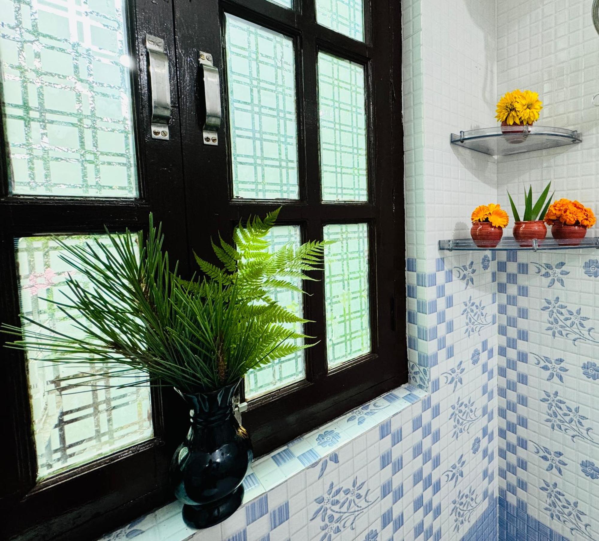 Pine View Retreat Homestay Калпа Екстер'єр фото