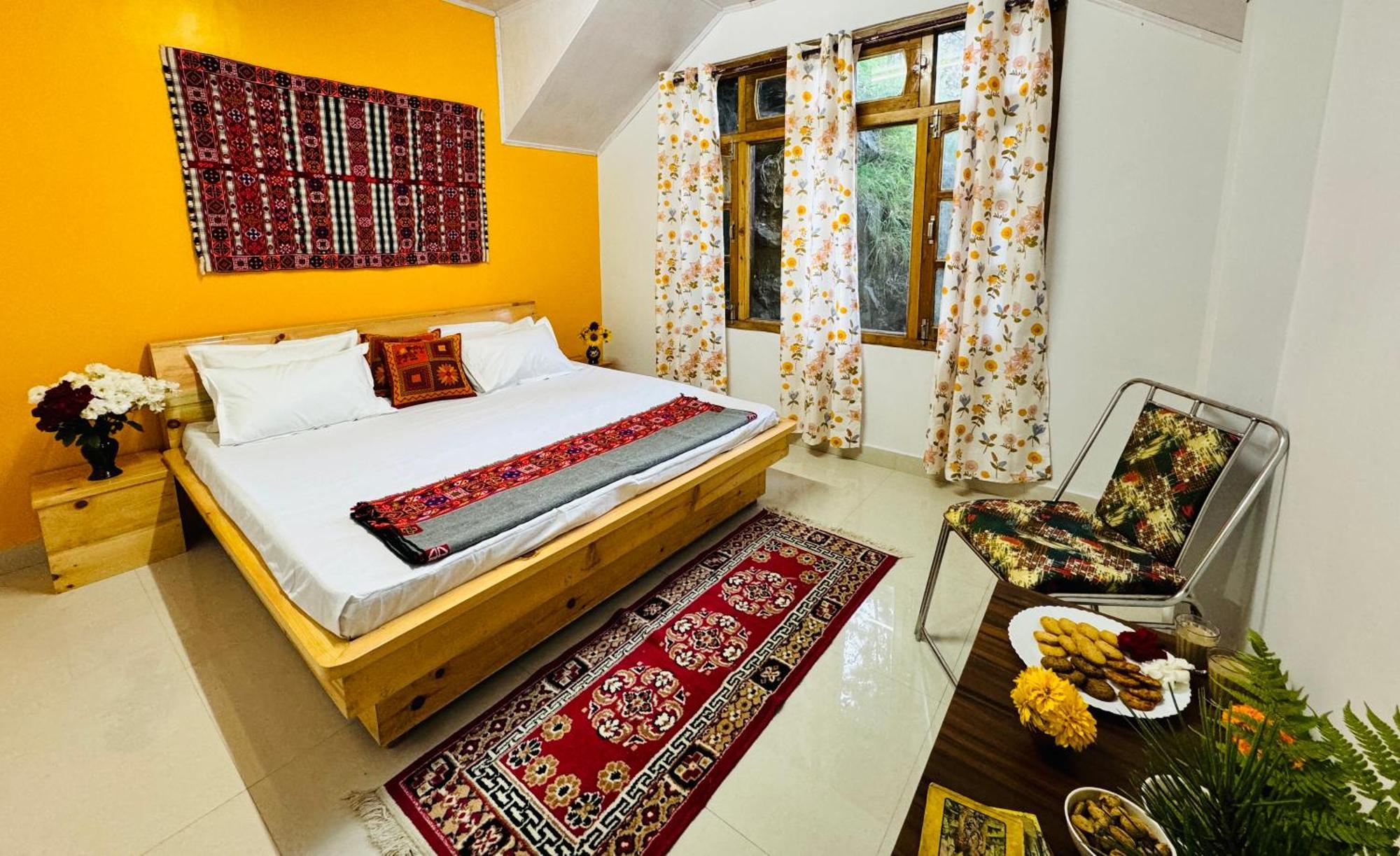 Pine View Retreat Homestay Калпа Екстер'єр фото